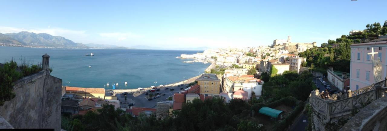 Brezza Di Mare Gaeta B&B Luaran gambar