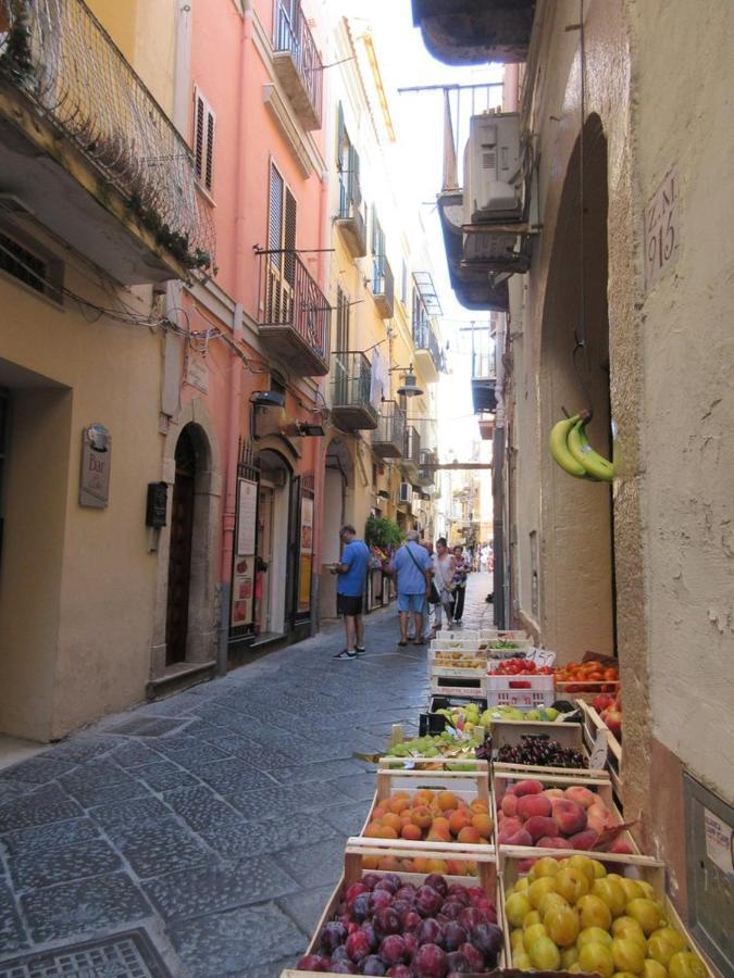 Brezza Di Mare Gaeta B&B Luaran gambar