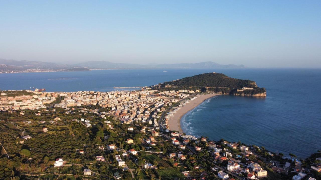 Brezza Di Mare Gaeta B&B Luaran gambar