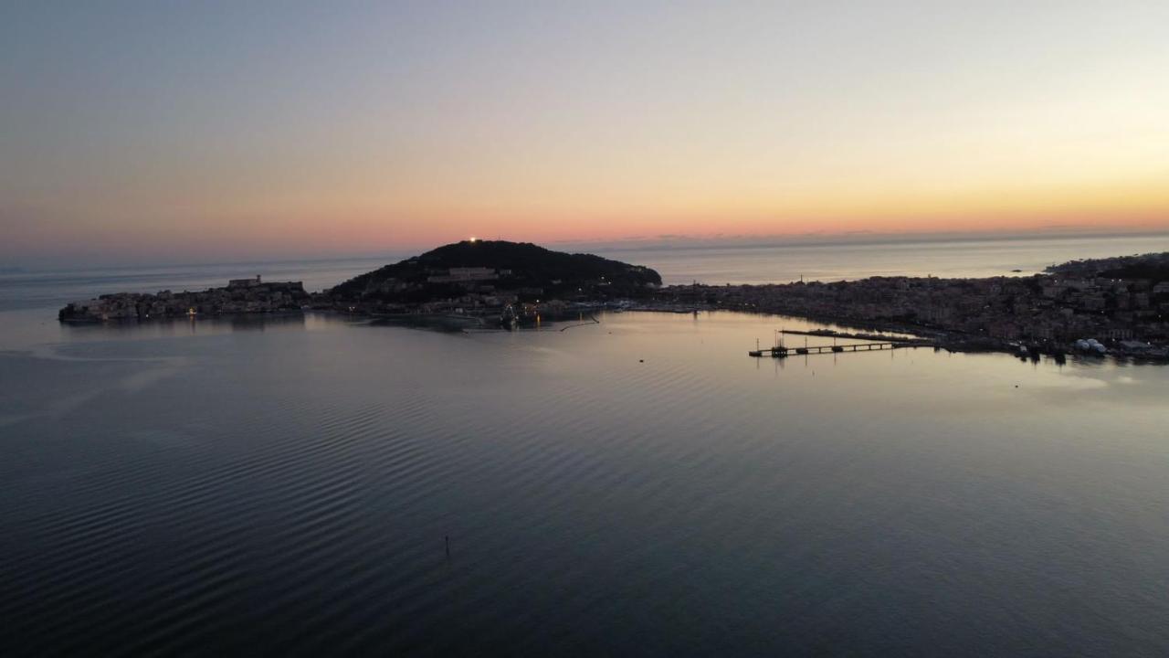 Brezza Di Mare Gaeta B&B Luaran gambar