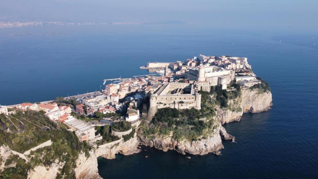 Brezza Di Mare Gaeta B&B Luaran gambar