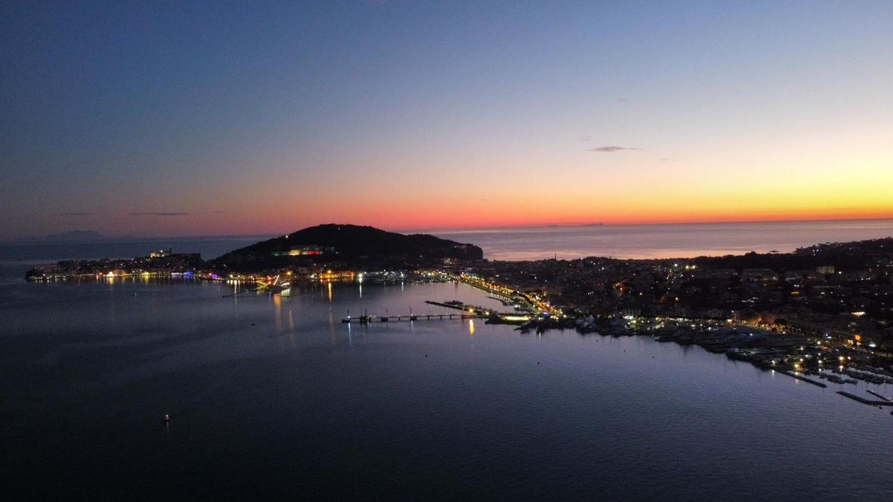 Brezza Di Mare Gaeta B&B Luaran gambar